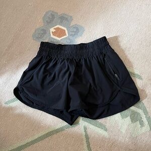 Lululemon Athletica Black Athletic Shorts Lightweight Performance